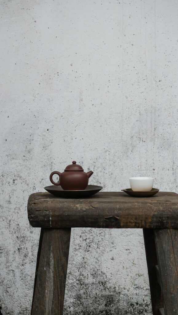 brown teapot